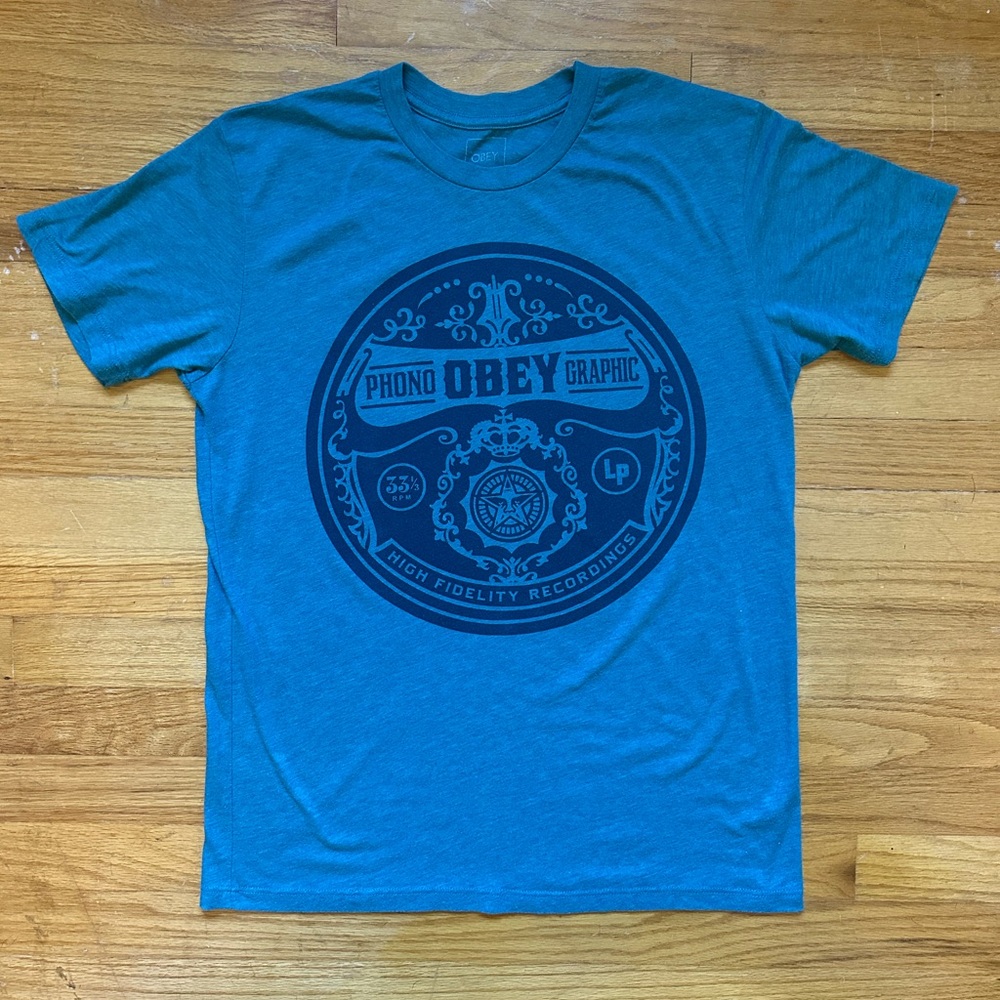 Men’s Obey T-shirt